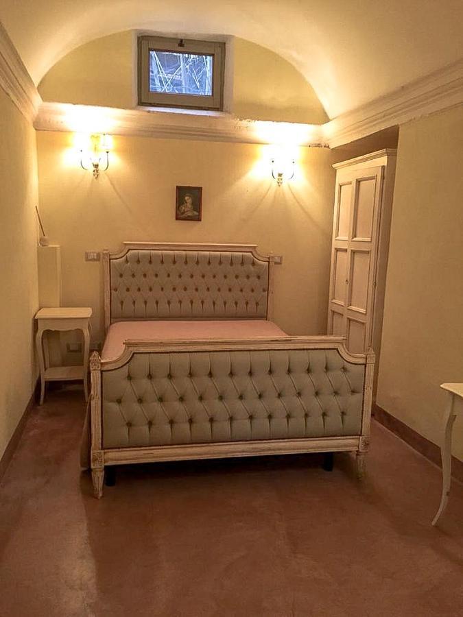Готель Relais Real Collegio Нолі Екстер'єр фото